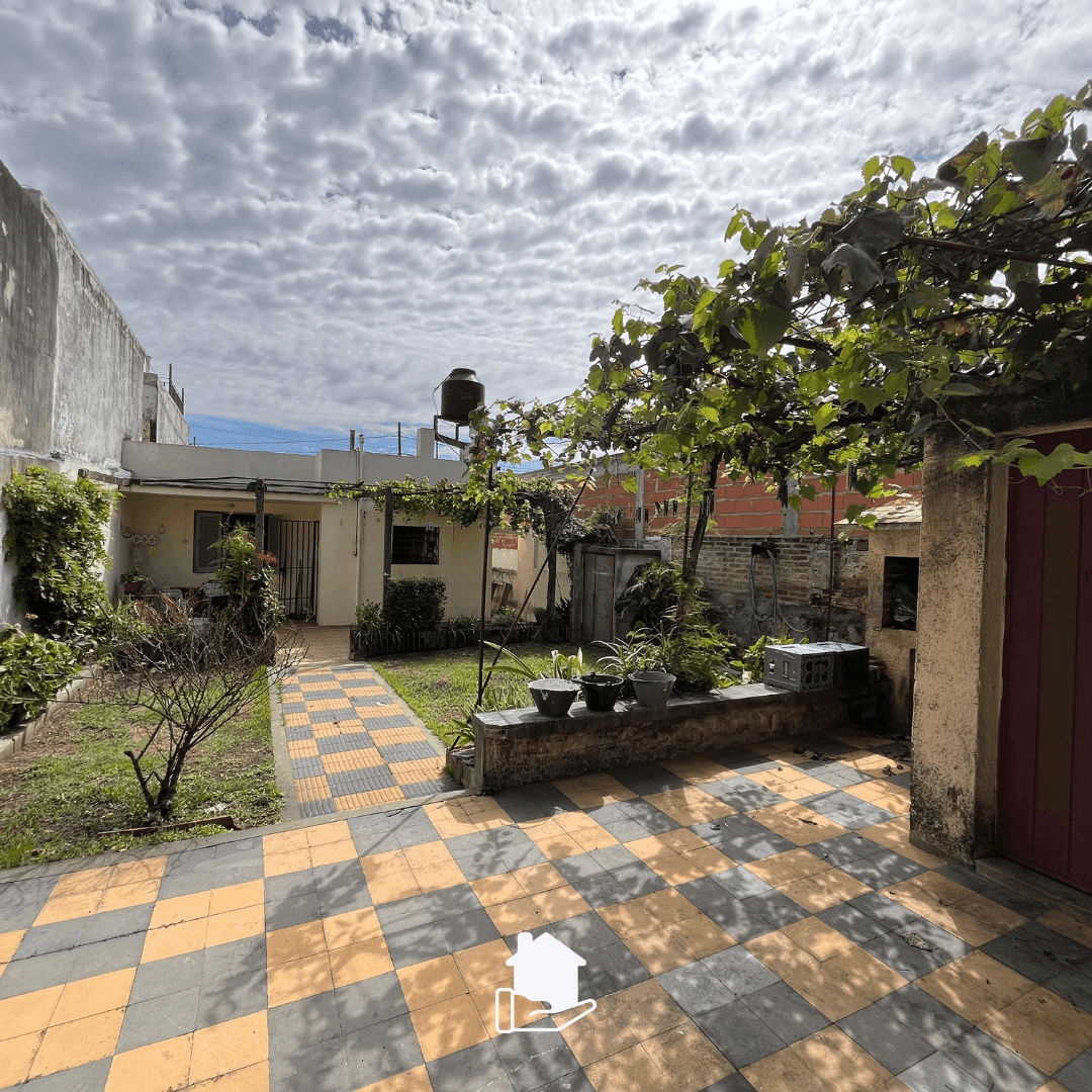 Imagen de la propiedad CASA ZONA EX HIPODROMO