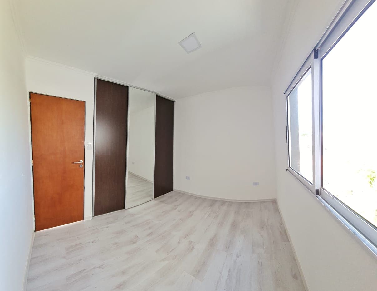 Imagen de la propiedad Venta de departamento 2 dorm zona puerto de Paraná