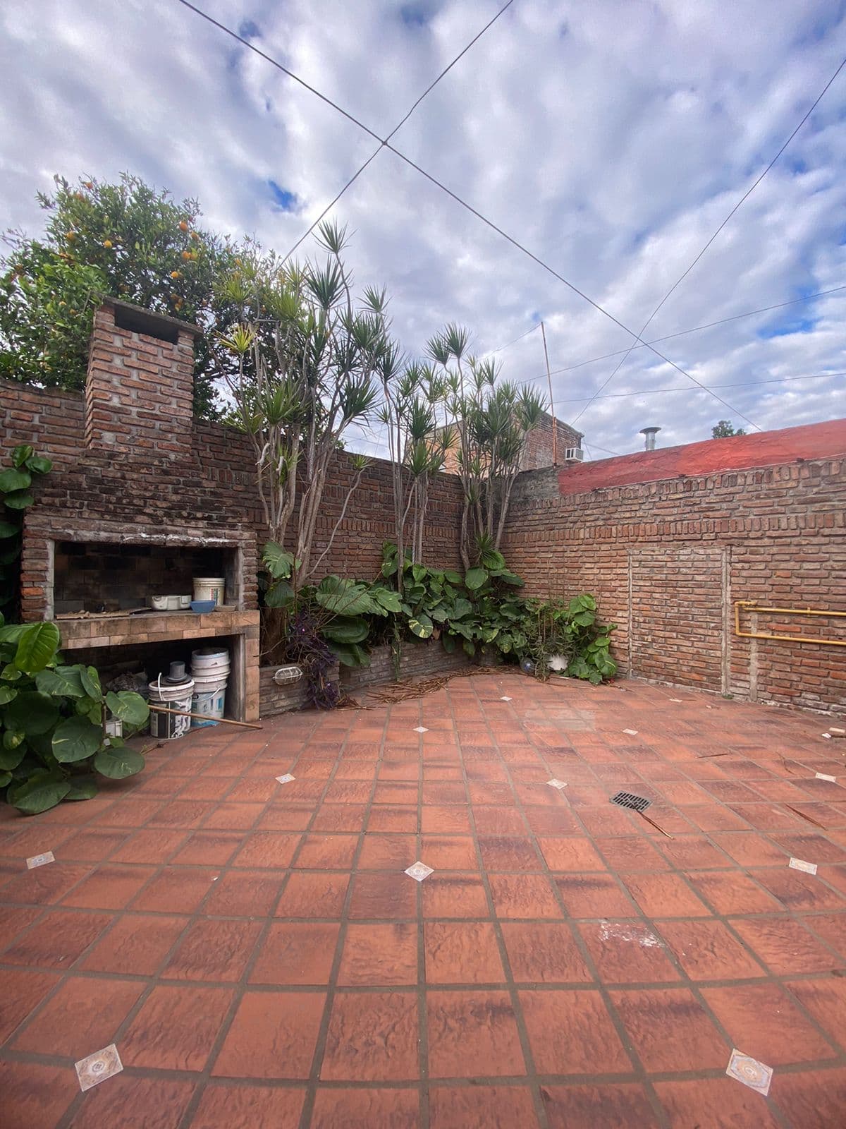 Imagen de la propiedad HERMOSA CASA EN VENTA LISTA PARA HABITAR !! 