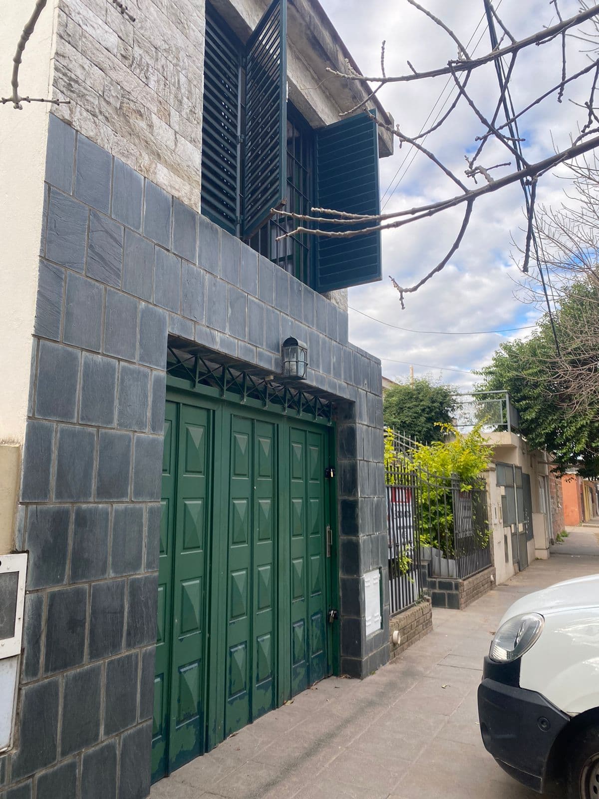 Imagen de la propiedad HERMOSA CASA EN VENTA LISTA PARA HABITAR !! 